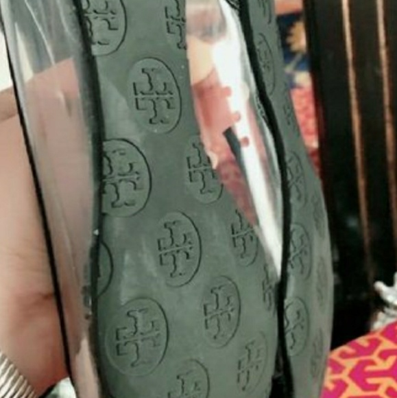 Tory Burch - Picture 3 of 4